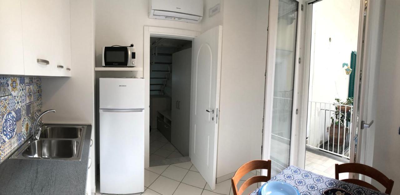 Peonia Appartement Amalfi Buitenkant foto