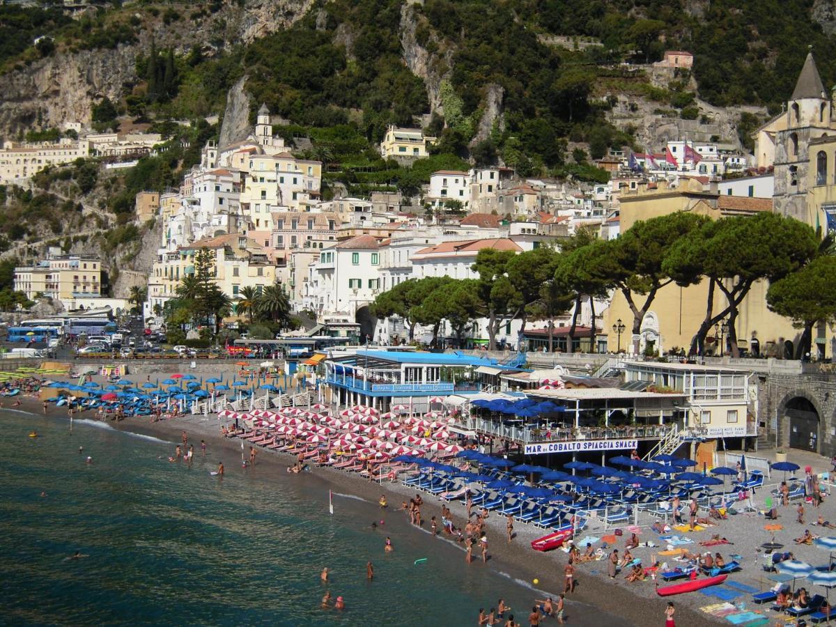 Peonia Appartement Amalfi Buitenkant foto