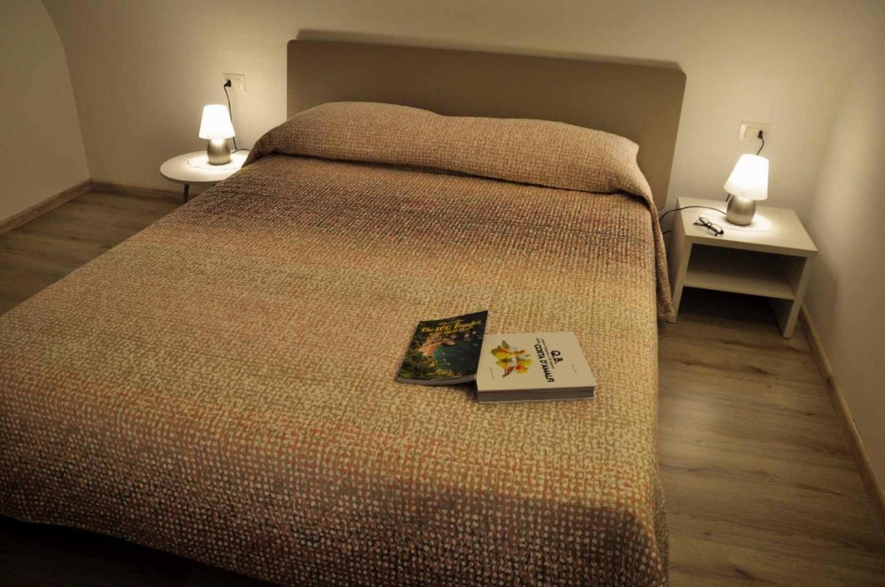Peonia Appartement Amalfi Buitenkant foto